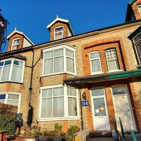 Diamonds Guest House Йорк Екстер'єр фото